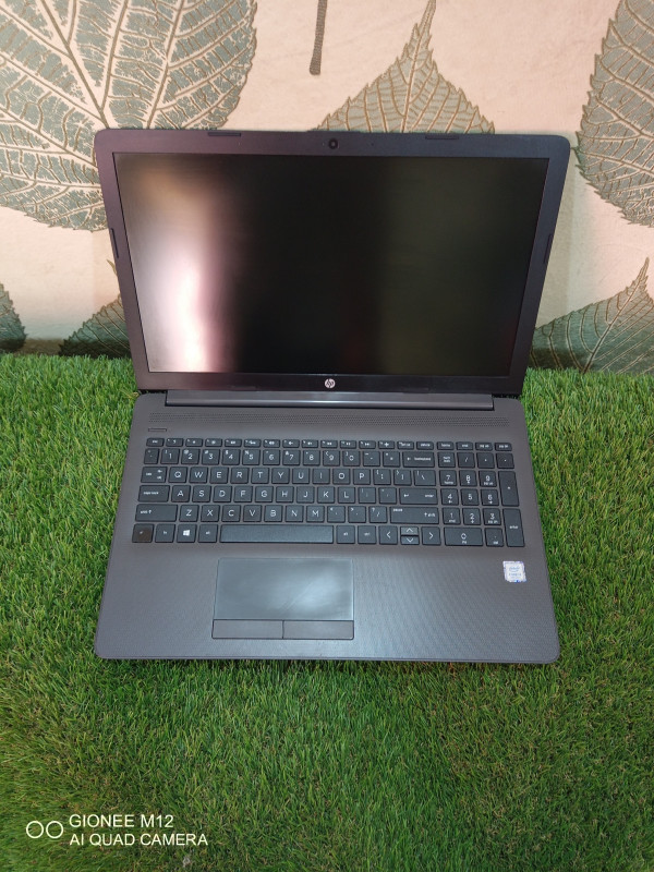 HP 250 G7 – 7th Gen. Intel Core i3 - 500GB HDD - 4GB RAM   – Non-Touchscreen