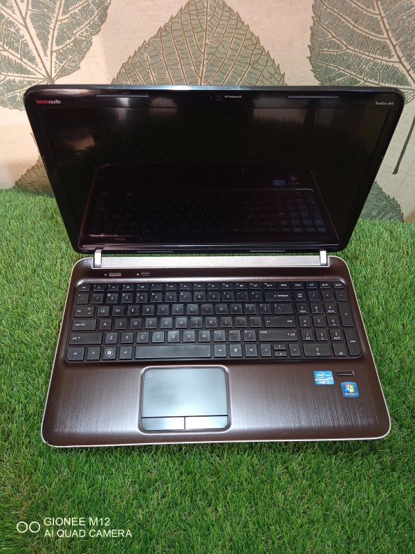 HP Pavillion DV6– Intel Core i5 - 500GB HDD - 4GB RAM   – Non-Touchscreen
