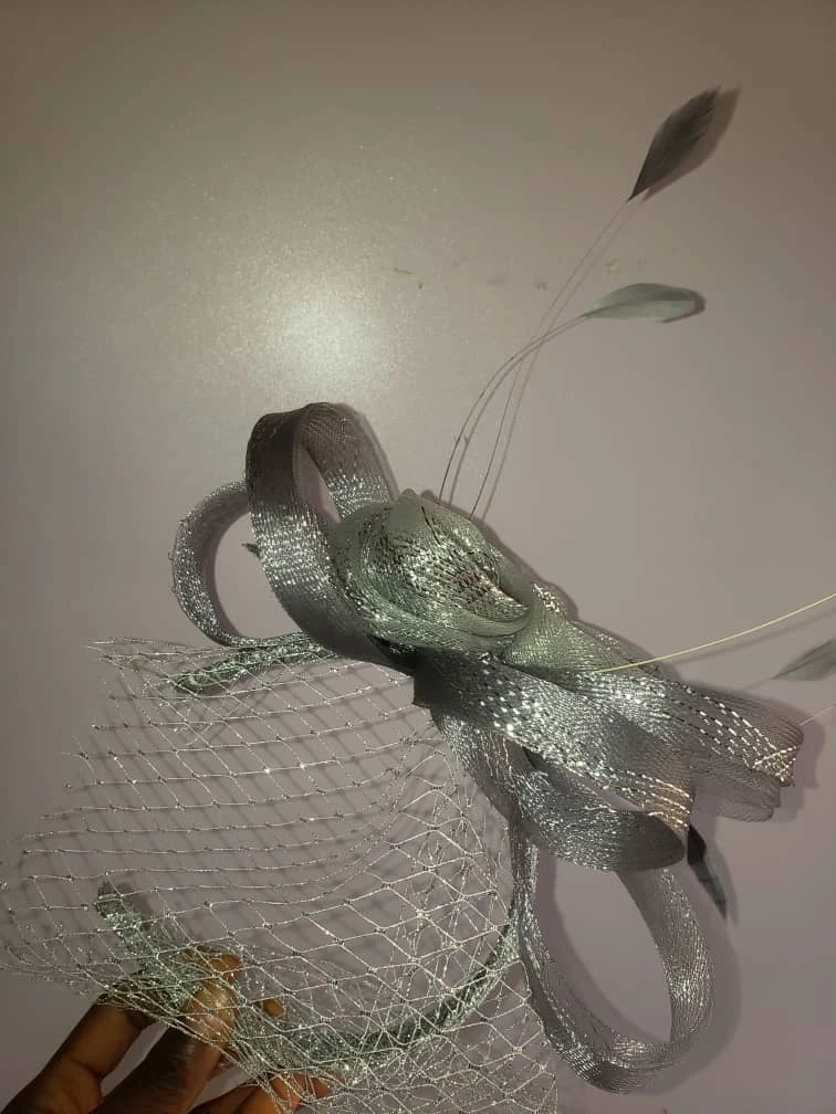 Elegant Silver Three Rosettes Aso-Oke Headband – Premium Event Hair Fascinator